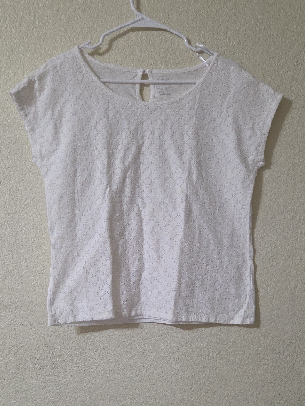 St. John's Bay White Eyelet Short Sleeve Tee